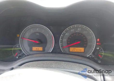 2010 Toyota Corolla S z USA, uszkodzony, nr VIN 2T1BU4EE7AC496432